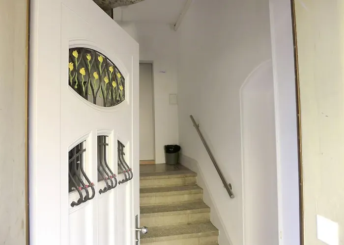 Henry's 300 By Interhome Apartment